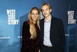Rotterdam 23 november 2025
Premiere West side story in het nieuwe luxor. Roos Reedijk met zoon