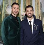 Amsterdam 18 november 2025
Premiere Wicked in het deLaMar theater . Rutger Vink poseert met partner Thomas van Grinsven