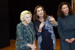 Amsterdam 13 november 2025
Prinses Beatrix en Sacha de Boer bij de opening van een fototentoonstelling ter gelegenheid van het honderdjarig bestaan van ontwikkelingsorganisatie Simavi in het Rijksmuseum in Amsterdam