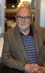 Amsterdam 26 oktober 2025
Boekpresentatie boek over 80 jaar het DeLaMar theater . Simone Kleinsma kreg uit handen van Janine v d Ende en Joop v d Ende het eerste exemplaar. Serge Henri Valcke