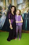 Amsterdam 18 november 2025
Premiere Wicked in het deLaMar theater . Sophie v d Enk met dochter