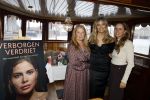 Amsterdam 18 november 2025
Boekpresentatie Stephanie Tency op een mooie salonboot. Stephanie Tency met zus en moeder