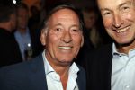 Scheveningen 7 november 2017
Noekpresentatie DEAL van Rob Jansen geschreven door Michiel v Egmond. Theo Dietz met een goede vriend