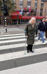 Amsterdam 16 oktober 2025
Winnie Sorgdrager op krukken .