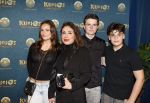 Den Haag 23 oktober 2025
Premiere Circque du Soleil op het malieveld in Den Haag. Yesim Candan kwam met haar kinderen