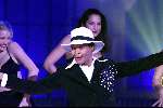 Aalsmeer 8-12-1999
Sterrenplaybackshow van Hennie Huisman.
Ruth Jacoth als Louis Vega