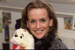 Hilversum 4 december 2000
Daphne Deckers met 5000 knuffels bij Radio Nationaal