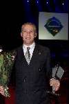 Scheveningen 11 december 2000
Dick Jol krijgt prijs promotie Den Haag.