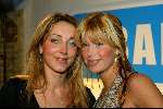 Amsterdam 16 decmber 2001
Uitreiking TV babes award in de Kroon.
Estelle Gullit met een vriendin