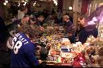 Valkenswaard, 16 december 2000
Ruilbeurs en koopbeurs voor Voetbalartikelen zoals stickers, plaatjes, boeken speldjes etc etc.
Voetbalbeurs