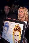 Amstelveen, 30 november 2000
Uitreiking kalender door Gerard Joling van TATJANA