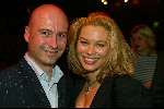 Den Bosch 2 december 2002
Premiere Tel uit je winst 
Antje Monteiro met man
