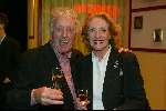 Den Bosch 2 december 2002
Premiere Tel uit je winst 
John Lanting en Gerrie v d Klei
