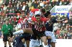 Eindhoven, 9 december 2001
Kompetitie Seizoen 2001/2001
PSV - FC Twente, eindstand 1-0
Chris v d Weerden, Ernest Faber, Spira Grujic, Andre Ooijer en Jan Venngeoor of Hesslink aanval van PSV op het doel van FC Twente