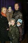 Kaatsheuvel 8 december 2002
Premiere wintershow in efteling.
Jochem v Gelder met gezin