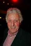 Den Bosch 2 december 2002
Premiere Tel uit je winst 
John Leddy