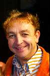 Den Bosch 2 december 2002
Premiere Tel uit je winst 
Jon v Eerd