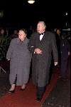 Amsterdam 3 december 2001

Premiere Minoes in Pathe Arena.
Mart  Smeets met zijn schoonmoeder