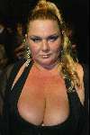 Den Bosch 2 december 2002
Premiere Tel uit je winst 
Maya van den Broecke