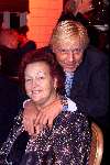 ROTTERDAM 10 december 2001
Rene Froger in Ahoy
Mien Froger met schoonzoon
