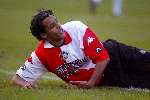 ROTTERDAM 16 DECEMBER 2001
Feyenoord-PSV 0-0
Pierre v Hooijdonk
