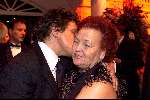 ROTTERDAM 7 december 2001
Rene Froger in AHOY
Rene Froger met zijn moeder Mien Froger
