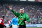 ROTTERDAM 16 DECEMBER 2001
Feyenoord-PSV 0-0
Roelof Luinge