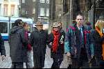 Amsterdam 28 december 2003
Prinses Maxima en Prinses Amalia wandelen met ouders Maxima en broer en zus bij Paleis op de Dam.
Jorge Zorreguita met vrouw