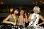 Amsterdam 19 december 2003
Orange Babies feest in Panama te Amsterdam.
Birgit Schuurman met Katja Schuurman en Ellen ten Damme als DJ\'s