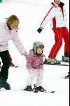 Lech 21 december 2003
Linda de Mol op Vakantie met haar kinderen 
Op de foto dochter Noa de Mol