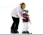 Lech 21 december 2003
Linda de Mol op Vakantie met haar kinderen 
Op de foto dochter Noa de Mol