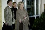 Den Haag 07 december 2003
Koningin Beatrix en Prins Friso en Mabel Wisse Smit op bezoek in Bronovo.
Peter Smulders bv