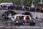 Amsterdam 10 september 2001
Prins Willem Alexander en Maxima bezoeken Amsterdam.
Op rondvaartboot in Amsterdamse Grachten