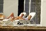 Curacao 13 augustus 2002
Prins Willem Alexander en Prinses Maxima aan het zonnen
