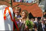 Wassenaar 16 april 2003
Maxima en Prins Willem Alexander op bezoek in Wassenaar