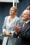 Den Haag 18 juni 2003
De dag dat Maxima haar eerste zwangerschap bekend maakt
Naast haar minister Gerrit Zalm