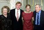 Den Haag 30 maart 2001
Verloving Prins Willem Alexander met Maxima
Met Koningin Beatrix en Prins Claus
