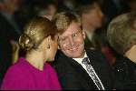 Den Haag 11 december 2002
Prins Willem Alexander Prinses Maxima en Koniongin Beatrix bij uitreiking van de Prins Claus prijzen