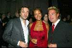 Amsterdam 15 december 2003
Premiere Lord of the Rings in Tuschinski.
Sonja Silva met vriend en Spiros