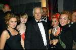 Amsterdam 15 december 2003
Premiere Lord of the Rings in Tuschinski.
Wilbert Gieske tussen collega\'s