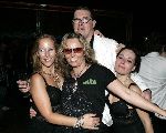 Amsterdam 4 december 2004
Ex porn star in marcanti Plaza.
Bert v d Veer met sexy dames