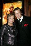 Amsterdam 13 december 2004
Premiere Floris in Tuschinski in Amsterdam.
Daan Schuurmans met moeder