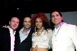 Amsterdam 12 december 2004
Kelis met Eric Kuster Jeroen de Rooij en Rodrigo Otazu op miljonairs fair.