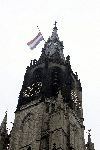 Delft 11 december 2004
Begrafenis Prins Bernhard in Delft.
vlag half stok grote kerk
