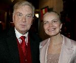 Amsterdam 21 december 2004
Premiere Kertciruc in Carre.
Henk v d Meyden met zijn vrouw