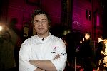 Amsterdam 14 december 2004
Opening restaurant Fifteen van Jamie Oliver in Amsterdam.
Jamie Oliver voor zijn restaurant