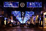 Amsterdam 19 november 2004
PC hooftstraat met kerstverlichting.