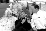 Beesd 6 November 2001
Anita Witzier opent de Magriet Fair in Beesd.