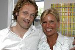 Laren 16 mei 2004
Presentatie boek Sjoerd Pleisier. 
Anita Witzier met vriend