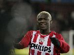 Eindhoven, 3 December 2005 
Kompetitiewedstrijd Seizoen 2005/2006 
PSV-NAC, eindstand 3-0
Arouna Kone na zijn doelpunt
Foto gemaakt door Junior Smulders